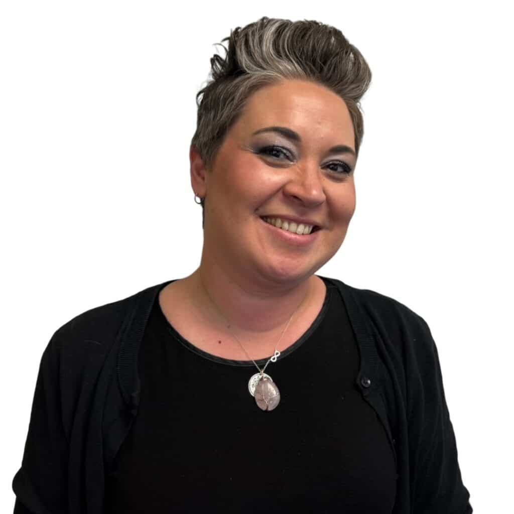 Stepheni Bourov, Staff